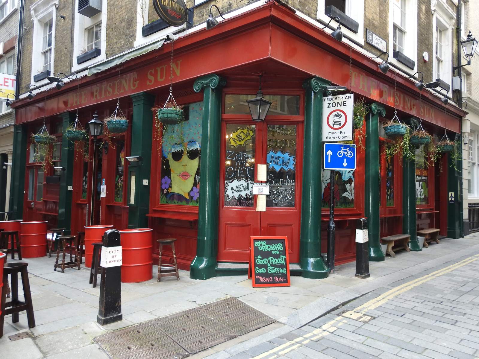 The Rising Sun pub exterior on Carter Lane near St Paul's